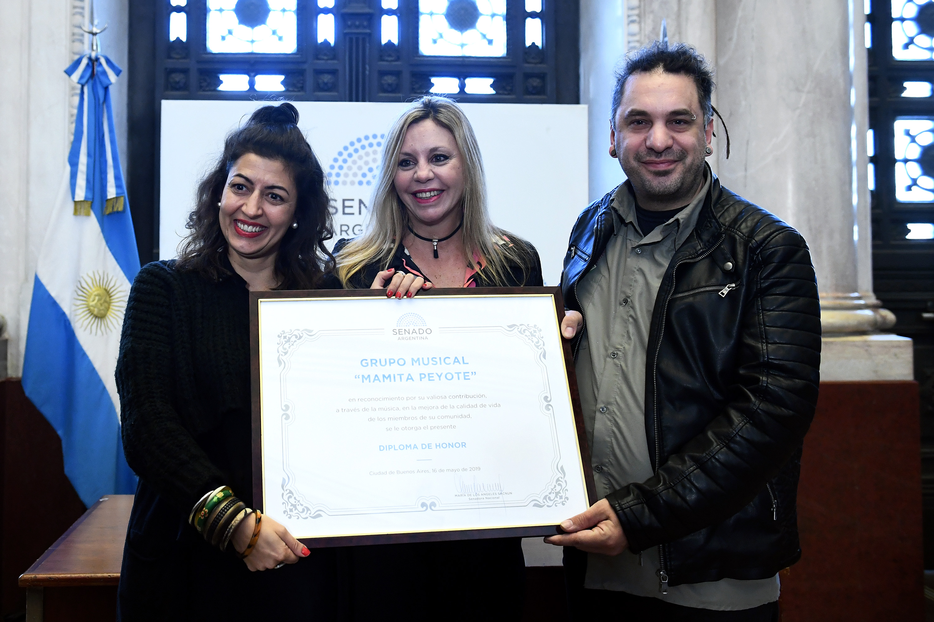 Diploma de Honor a la agrupación "Mamita Peyote" 16/05/2019